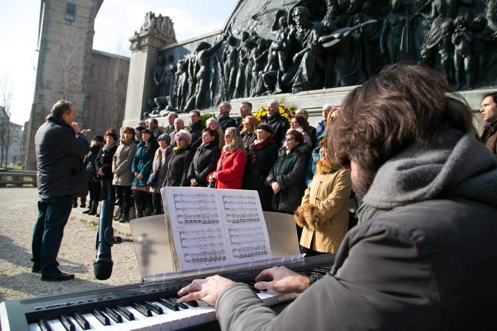 2016 01 27 Pizzarotti Anniversario morte Verdi-6