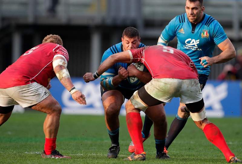 Credit Agricole Cariparma Test Match 2016, Padova, Stadio Euganeo, 26-11-2016, Italia v Tonga. Una Carica Di Sami Panico. Foto: Roberto Bregani / Fotosportit