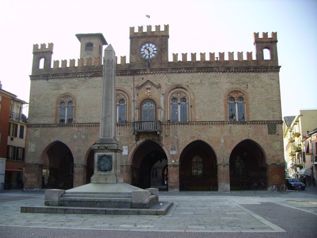 Fidenza - municipio comune