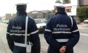 polizia municipale agenti