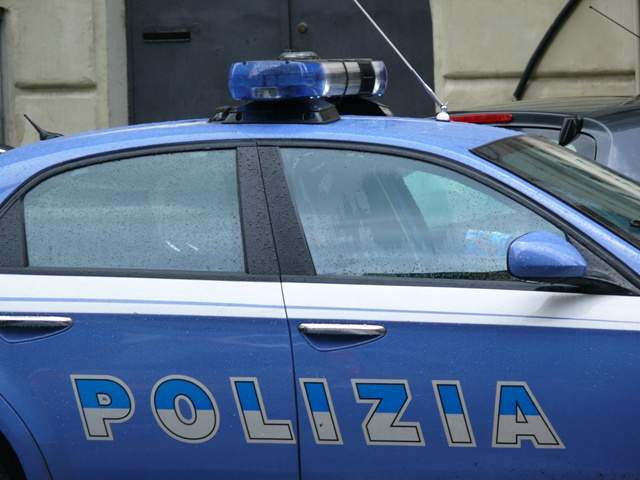 volanti auto polizia